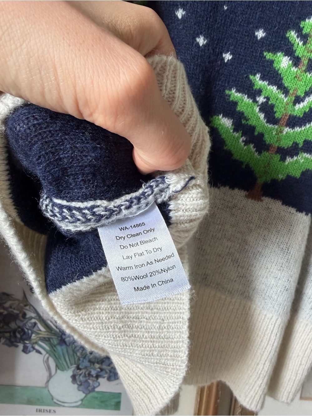 Kiel James Patrick Snowy Night Sweater Small - Picture 13 of 13